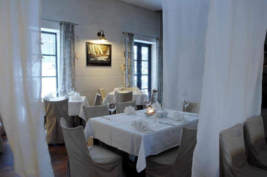 Hotel Portus Слупск Екстериор снимка